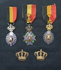 3 medallas belgas y 2 insignias de corona de rango segunda mano  Embacar hacia Mexico