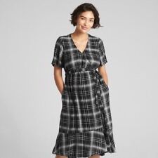 Gap maternity plaid for sale  Olympia