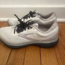 Brooks trace women for sale  Springfield