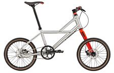 2 aluminium bicycles for sale  Charlotte