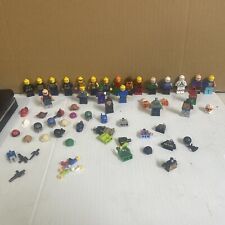 Lote LEGO 20+ Minifiguras Héroes y Villanos Accesorios, Armas, Partes del Cuerpo segunda mano  Embacar hacia Argentina