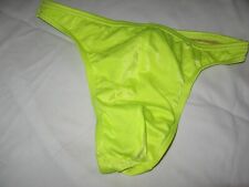 Maiô masculino genuíno Speedo tanga neon amarelo esverdeado médio comprar usado  Enviando para Brazil