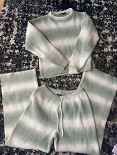 Nasty gal sweater for sale  Carmichael
