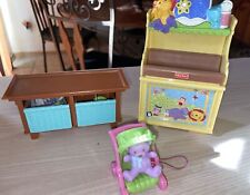 Carrinho de bebê Fisher Price Loving Family casa de bonecas berçário mesa trocadora brinquedos comprar usado  Enviando para Brazil