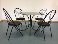 Sitzgruppe, Tisch mit Glasplatte, 4 Stühle, modernes Design, stylisch gebraucht kaufen  Cottbus