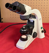 Suporte básico de microscópio biológico Motic BA210 com cabeça binocular e condensador, usado comprar usado  Enviando para Brazil
