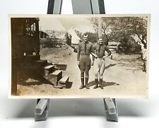 Foto de la Primera Guerra Mundial de hombres del ejército de los Estados Unidos en campamento base estructura de tienda de madera segunda mano  Embacar hacia Argentina