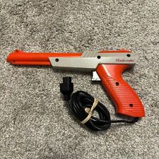 Nintendo NES Zapper Duck Hunt arma leve laranja NÃO TESTADA comprar usado  Enviando para Brazil