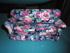 Vintage Dollhouse Furniture Beautiful Upholstered Flowered 6.5" x 4" Couch Sofa comprar usado  Enviando para Brazil