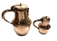 Dos jarras antiguas de cobre de finales del siglo XIX segunda mano  Embacar hacia Mexico