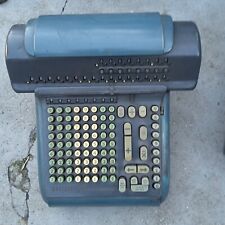 Vecchia macchina calcolatrice usato  Pinerolo