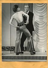 3 em perfeito estado. Fotos 8x10 Fred Astaire & Barrie Chase, como 7 personagens e dançarina comprar usado  Enviando para Brazil