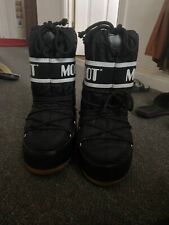 Moon boots black for sale  WEMBLEY