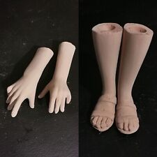Coppia mani piedi usato  San Felice Circeo