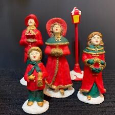 Conjunto Vintage de 5 Carolers de Natal Mãe Pai Filha Filho Luz Pós-Música-Decoração comprar usado  Enviando para Brazil