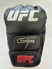 Luva autografada assinada por Charles Oliveira UFC Beckett BAS CERTIFICADO DE AUTENTICIDADE comprar usado  Enviando para Brazil