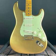 Usado, Fender Custom Shop Limited '62 "Bone Tone" Stratocaster, relíquia Journeyman - envelhecido comprar usado  Enviando para Brazil