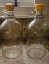 Dos jarras de vidrio vintage de 3 quilates con asas y tapas segunda mano  Embacar hacia Mexico