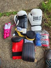 Junior boxing gloves for sale  THATCHAM