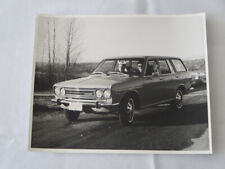 Fotografia vintage Datsun 1600 Station Wagon fábrica imprensa imagem  comprar usado  Enviando para Brazil