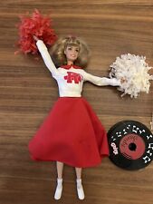 Boneca Barbie Sandy Grease 30 anos aniversário líder de torcida 2007 Mattel #M0683, usado comprar usado  Enviando para Brazil