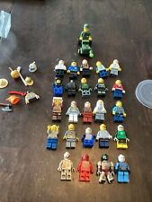 Lote de 24 minifiguras Lego accesorios y estuches, usado segunda mano  Embacar hacia Argentina