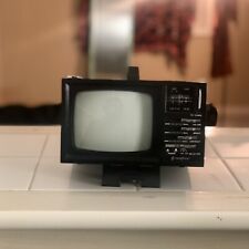 Antiga TV Portátil Deluxe Preto e Branco 5” Televisão Broksonic Rara Retrô comprar usado  Enviando para Brazil
