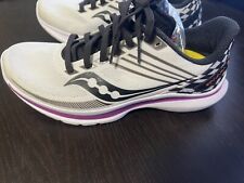 Tênis de corrida Saucony feminino Kinvara branco tamanho 7 comprar usado  Enviando para Brazil