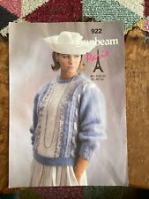 Womens knitting patterns.jumpe for sale  READING