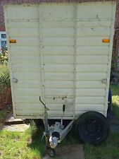 Twin axle box for sale  EYE