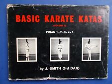 Basic karate katas d'occasion  Expédié en Belgium