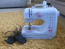 Beginners sewing machine for sale  HEMEL HEMPSTEAD