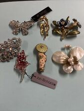 Job lot brooches for sale  BLACKPOOL