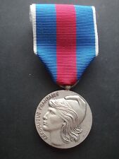 Médaille services militaires d'occasion  Laon