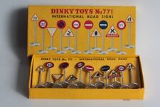 Dinky toys 771 d'occasion  Expédié en Belgium