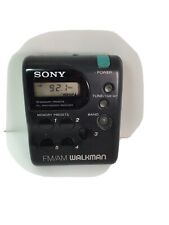 Walkman AM/FM estéreo digital original original original vintage fabricante de equipamento original Sony SRF-M33 comprar usado  Enviando para Brazil