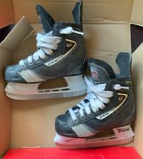 Ccm youth hockey for sale  Osseo