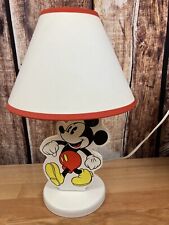 Lámpara de mesa de madera pintada de blanco vintage de Mickey Mouse clásica de Disney con sombra segunda mano  Embacar hacia Argentina