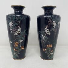 Par de vasos antigos japoneses de esmalte cloisonne com glicínias e pombos assinados comprar usado  Enviando para Brazil