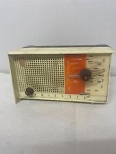 Ancienne radio vintage d'occasion  Wingen-sur-Moder