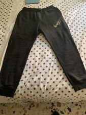 Pantalone tuta nike usato  Cardito