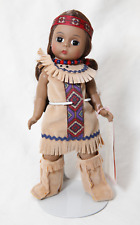 Boneca Madame Alexander Pocahontas #100350 Storyland Favorita com Caixa e Suporte comprar usado  Enviando para Brazil