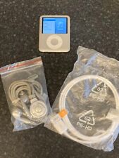 Apple ipod a1236 for sale  READING