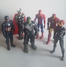 Juego de 6 figuras de acción de 12" de superhéroes coleccionables/posables de Marvel segunda mano  Embacar hacia Argentina