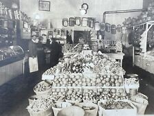 Antigua tarjeta de gabinete foto ocupacional campo tienda de comestibles interior aprox. 1890 segunda mano  Embacar hacia Argentina