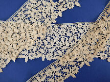 THREE LENGTHS OF ANTIQUE HONITON LACE WITH OAK LEAF DESIGN for sale  Shipping to South Africa