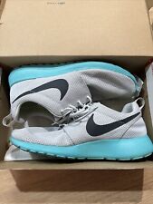Zapatillas para correr Nike para hombre Roshe Run 511881-013 grises talla 8,5, usado segunda mano  Embacar hacia Argentina