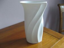 Vase porcelaine ak. d'occasion  Benfeld