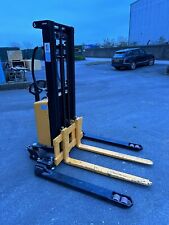 Electric pallet stacker for sale  NEWTON AYCLIFFE