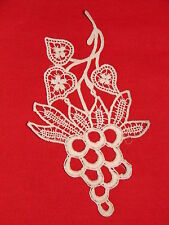 Ancienne broderie feuille d'occasion  Vitry-le-François